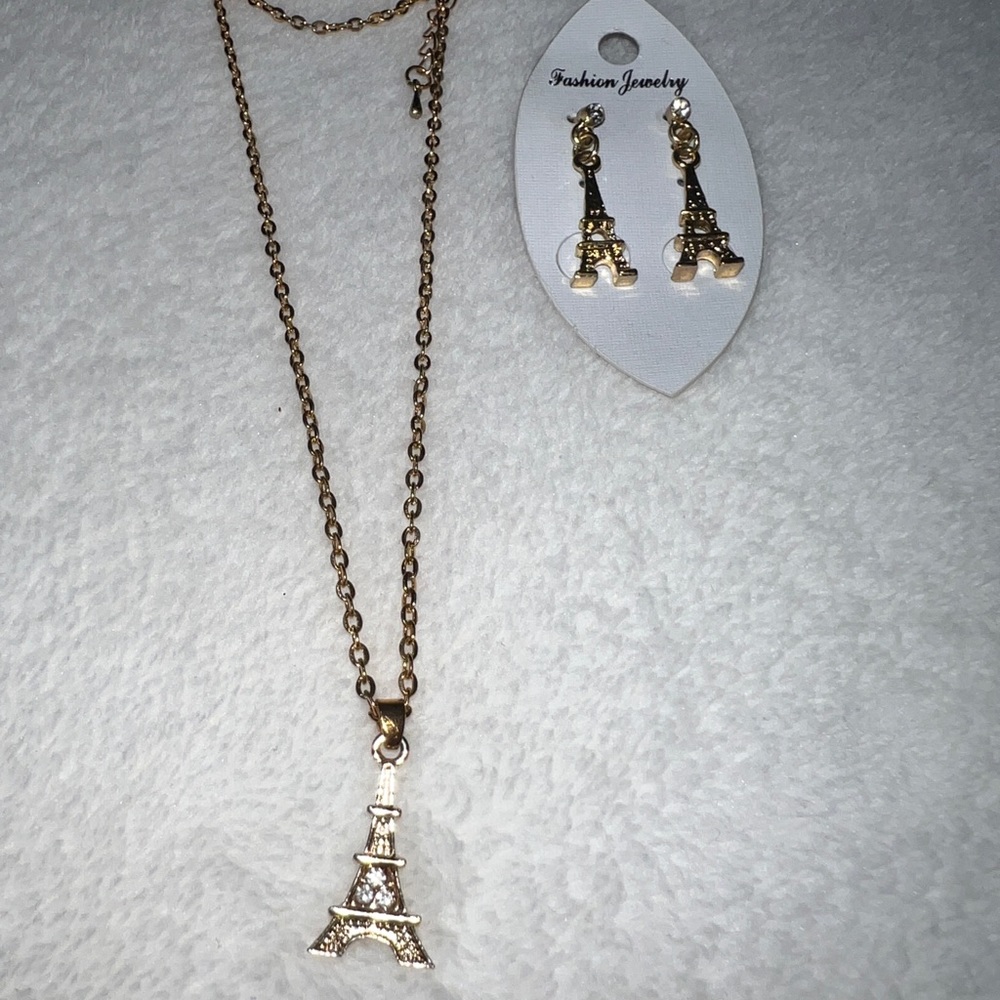 Fashion Paris Set of Necklace & Earrings - Picture 3 of 6